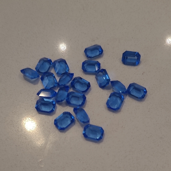 Jewelry - SYN Sapphires - Octagon - 6x8